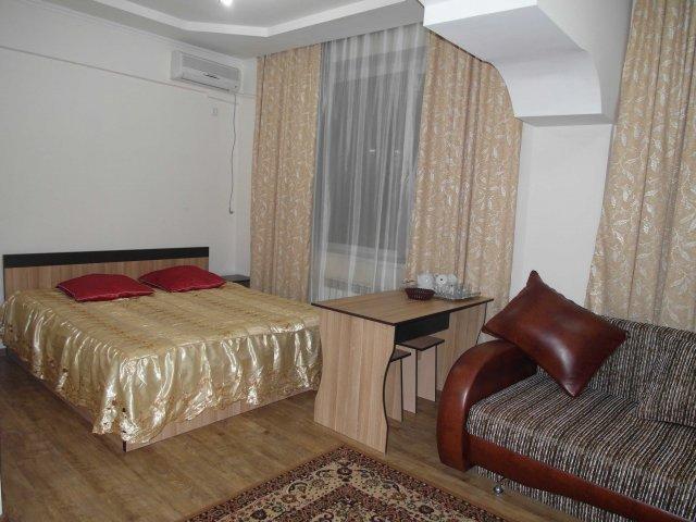 Kuze Hostel Almaty Exterior photo